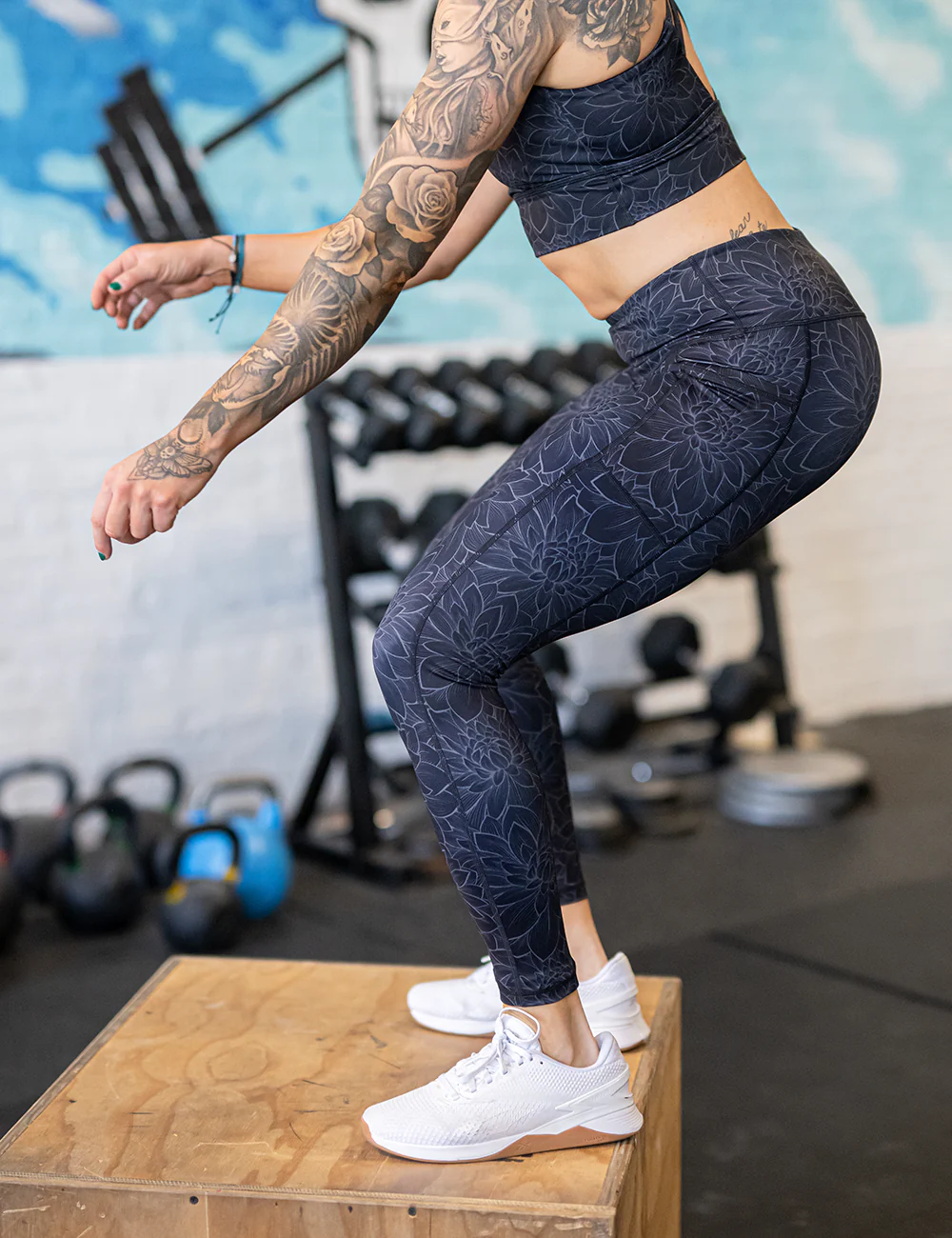 Lotus Leggings | Black - Image 2
