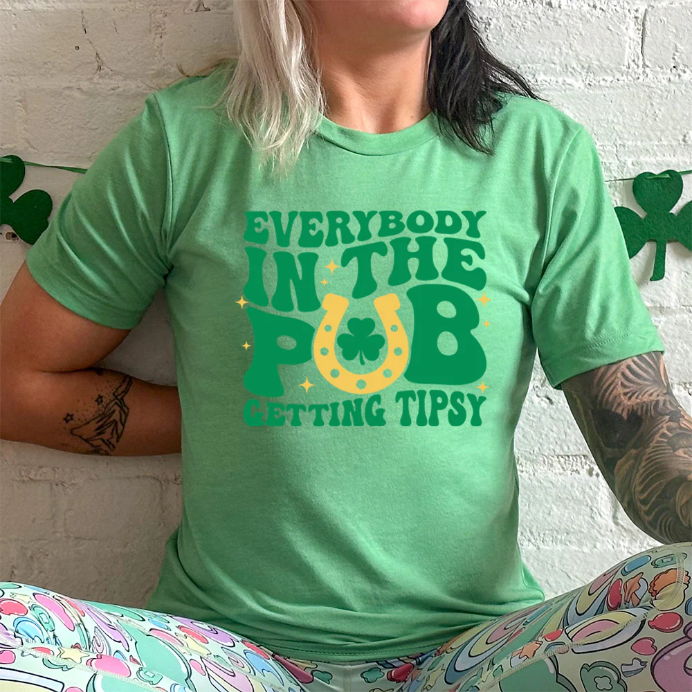 Everybody In The Pub Getting Tipsy Shirt Unisex - Image 2