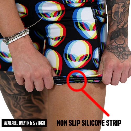 Shorts | Area 51 - Image 2