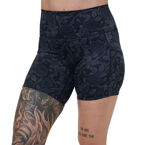 Shorts | Dangerously Beautiful - Image 5