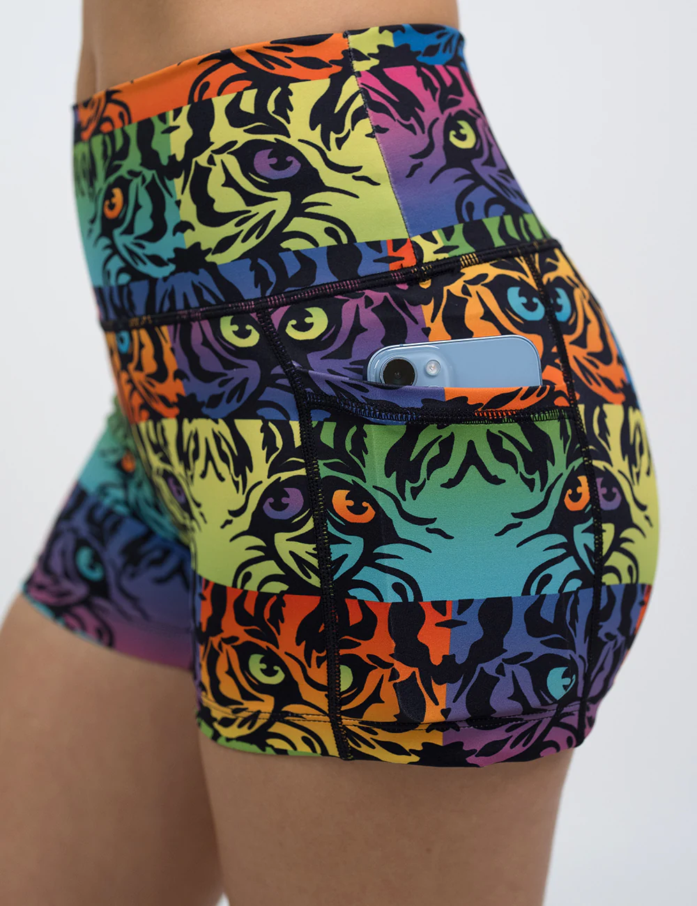 Shorts | Hear Me Roar - Image 3