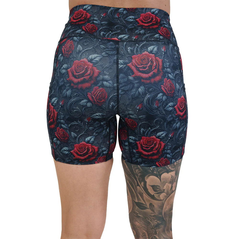 Shorts | Love Me To Death - Image 9
